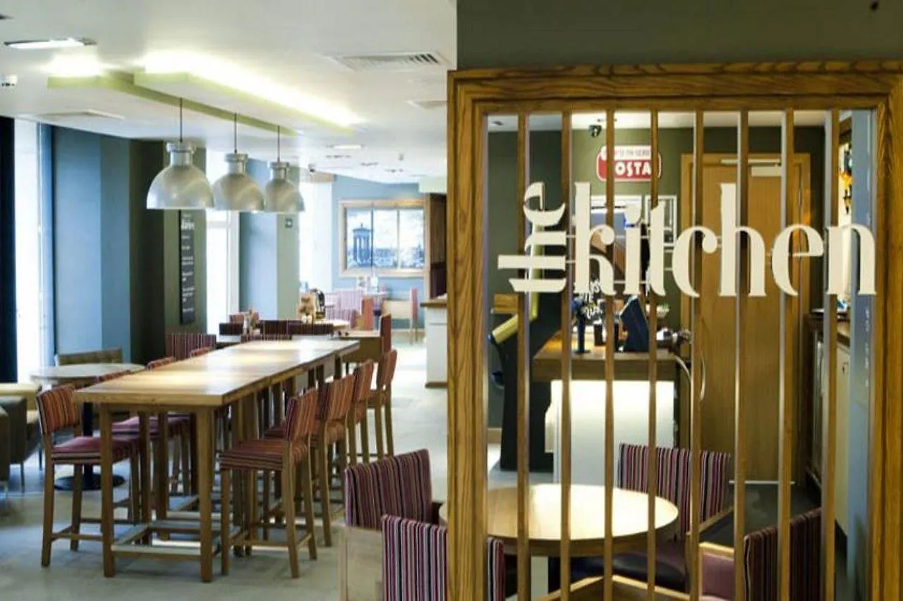 Hotel Premier Inn Edinburgh Princes Street